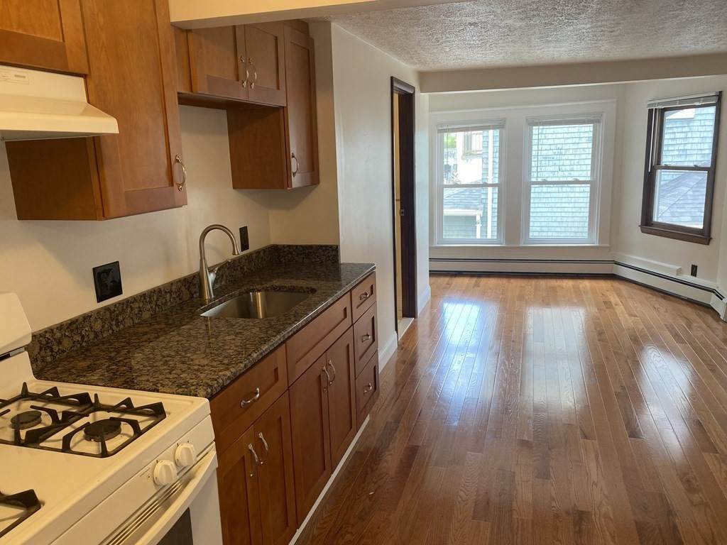 738 Truman Parkway - Photo 1