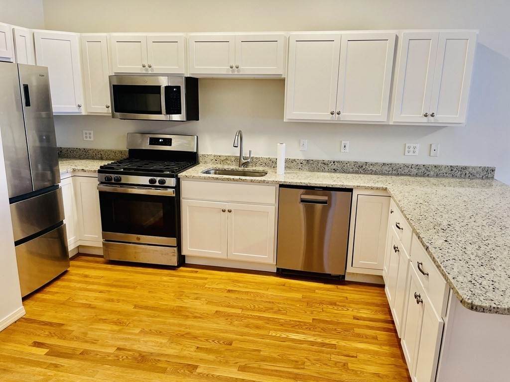 69 Harvey - Photo 1