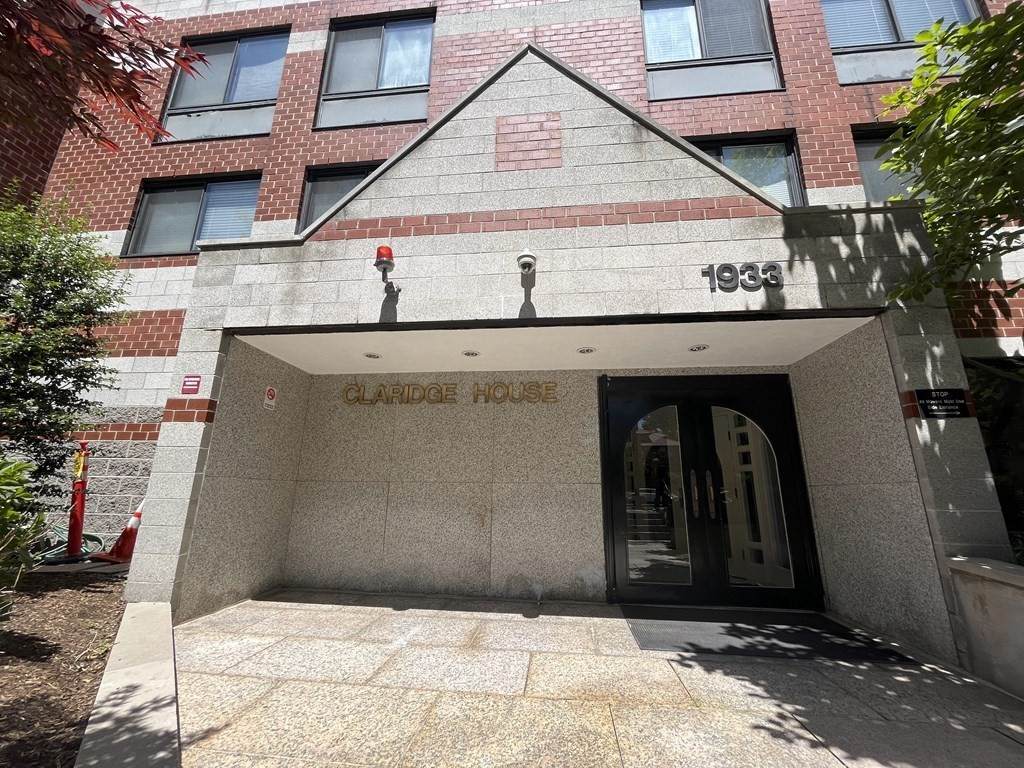 1933 Commonwealth Ave - Photo 1