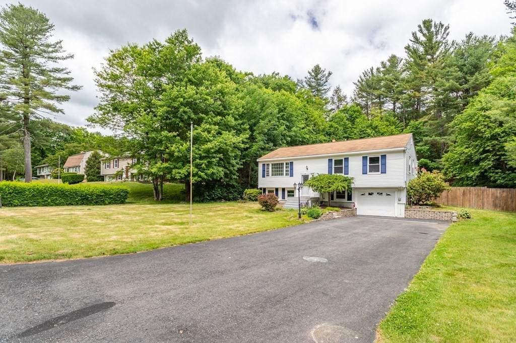 14 Patricia Rd - Photo 1