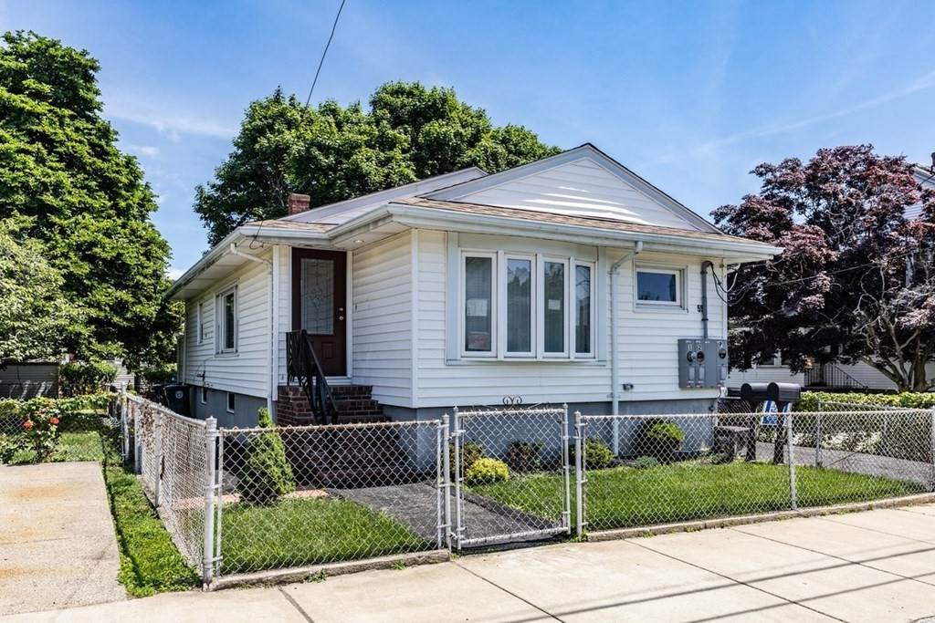 55 Englewood Ave - Photo 1