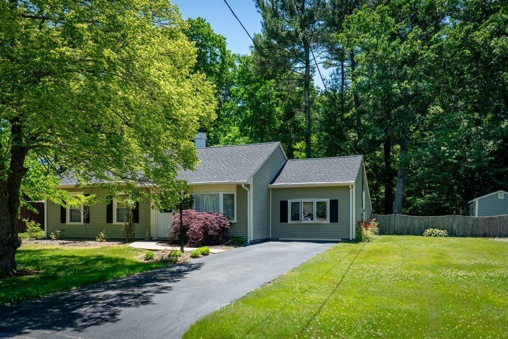 507 Hogg Memorial Dr - Photo 1