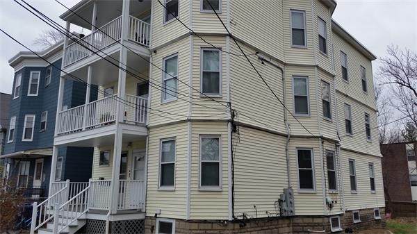 35 Waverly St - Photo 1