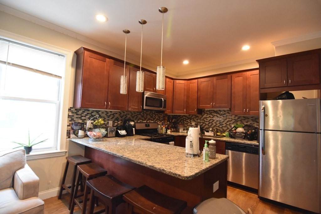 27 Chestnut Ave - Photo 1