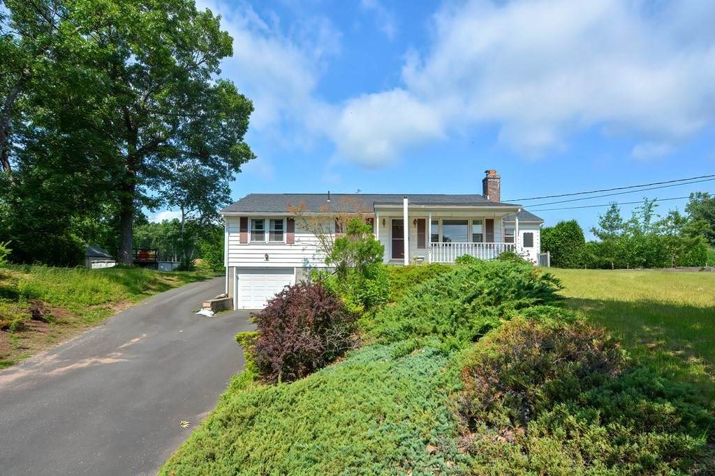 167 Berkshire Ave - Photo 1