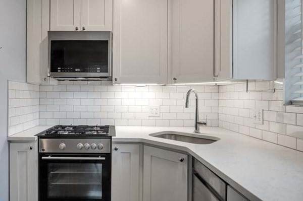 1 Chelsea Terrace - Photo 1