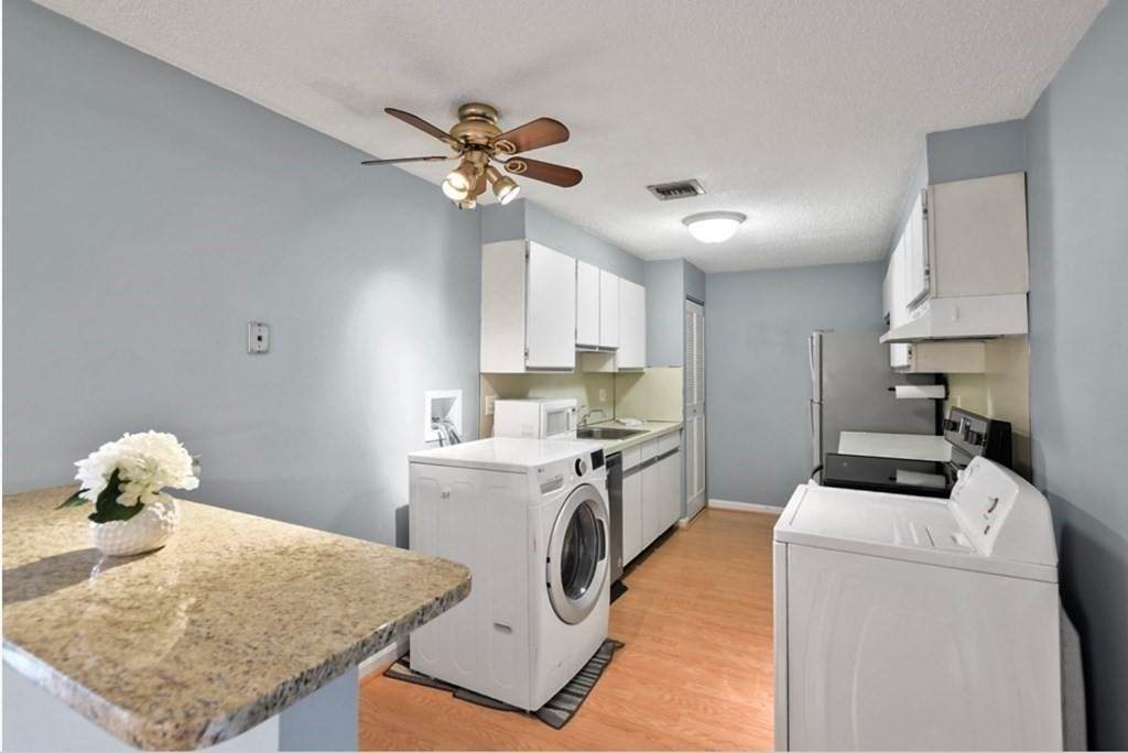 406 Broadway - Photo 1