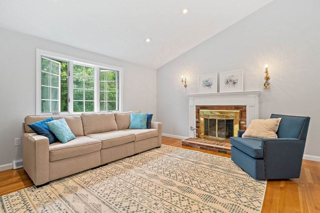 39 Sunset Rd - Photo 1