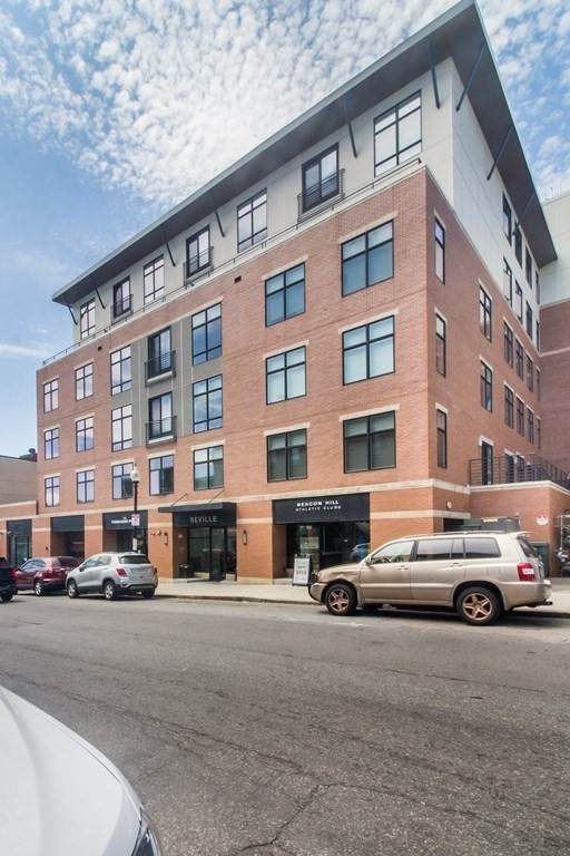 250 Meridian - Photo 1