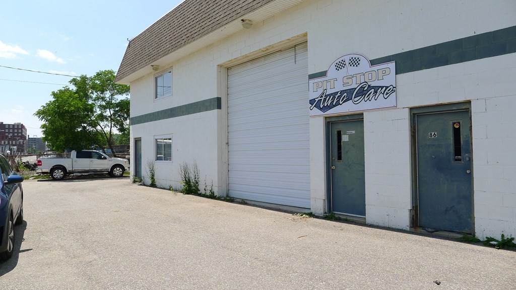84 Hale St - Photo 1