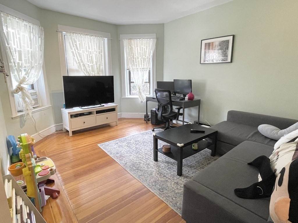 316 Summit Ave - Photo 1