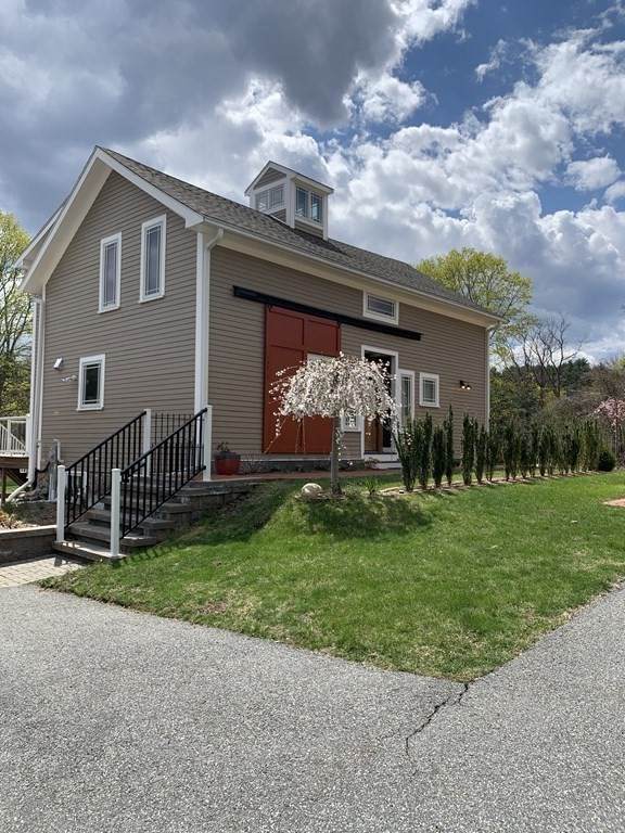 196 South Avenue - Photo 1