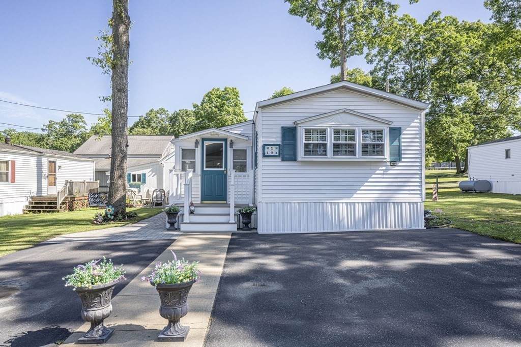 225 Brayton Rd - Photo 1