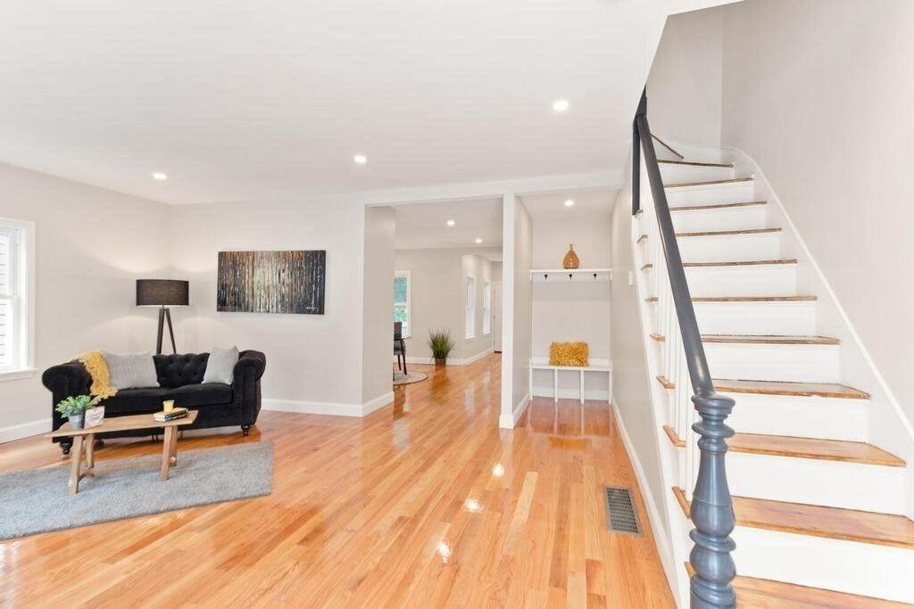 457 Washington Ave - Photo 1
