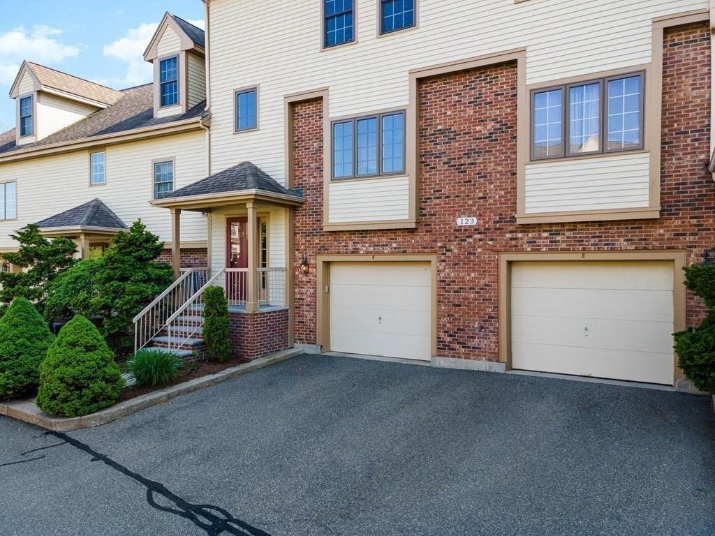 123 Revere Street - Photo 1