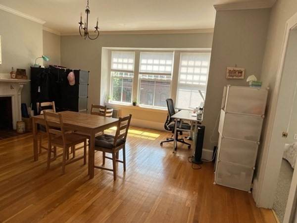 10 Fairfield St - Photo 1