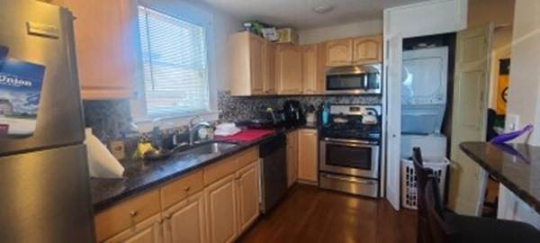 367 Dorchester St - Photo 1