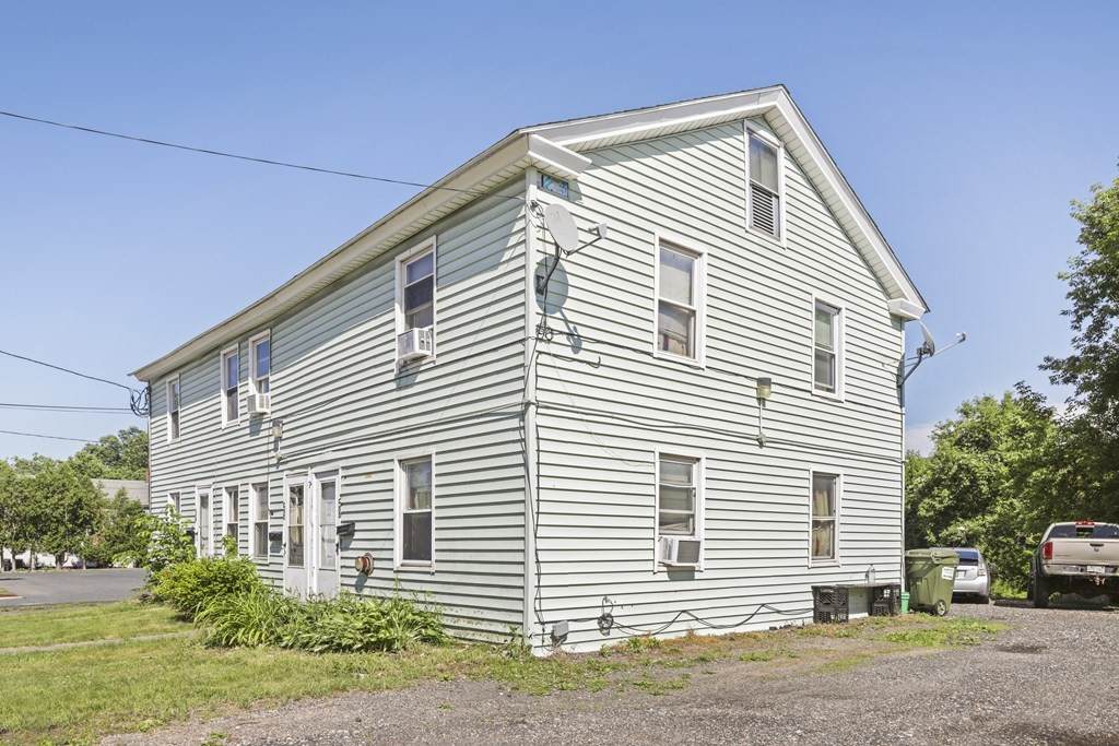 54 West St - Photo 1