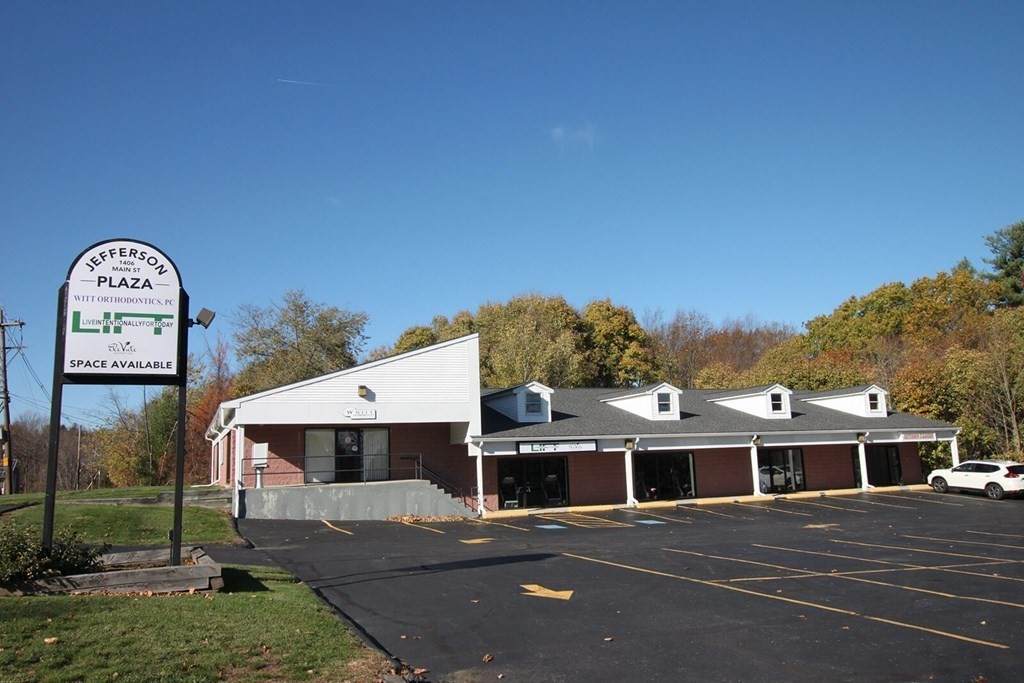 1406 Main Street - Photo 1