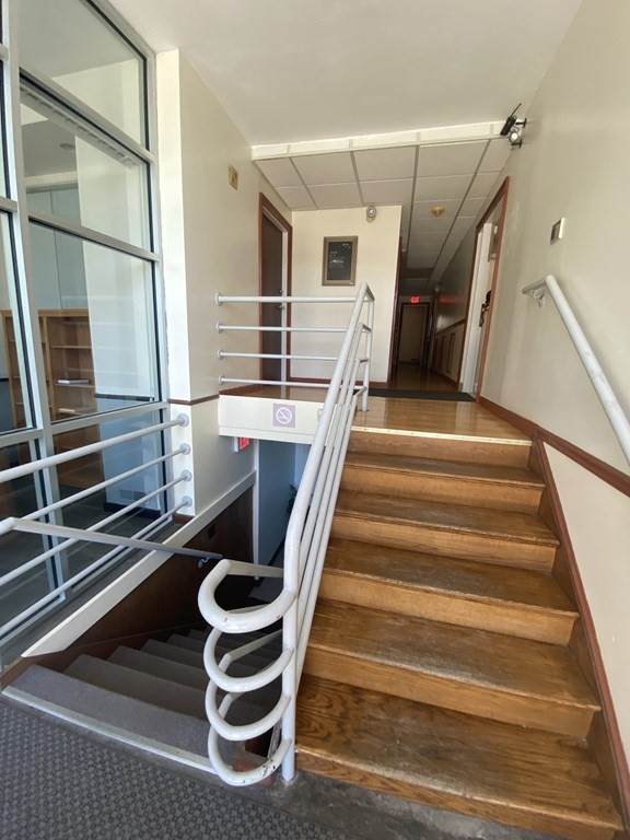 556 Cambridge - Photo 1
