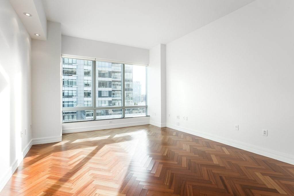 1 Avery St - Photo 1
