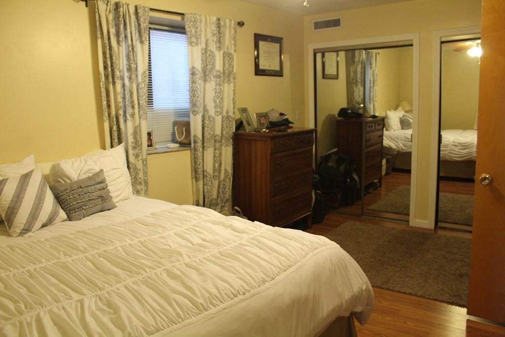 8 Wiget Street - Photo 1