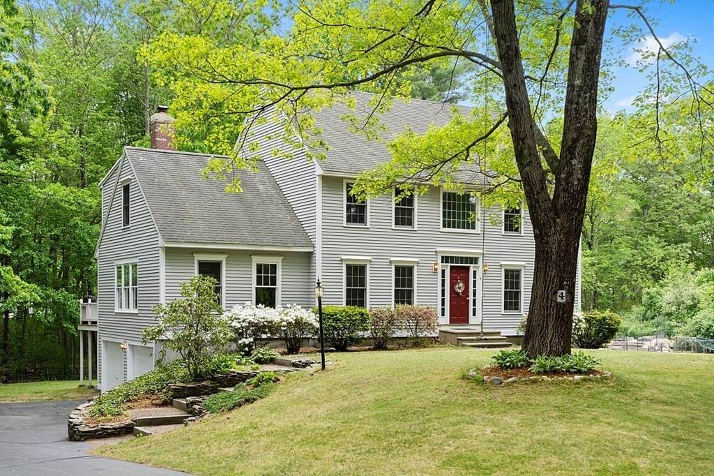 4 Wyndbrook Ln - Photo 1