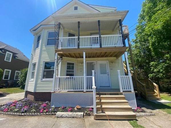 1091 S Main St - Photo 1