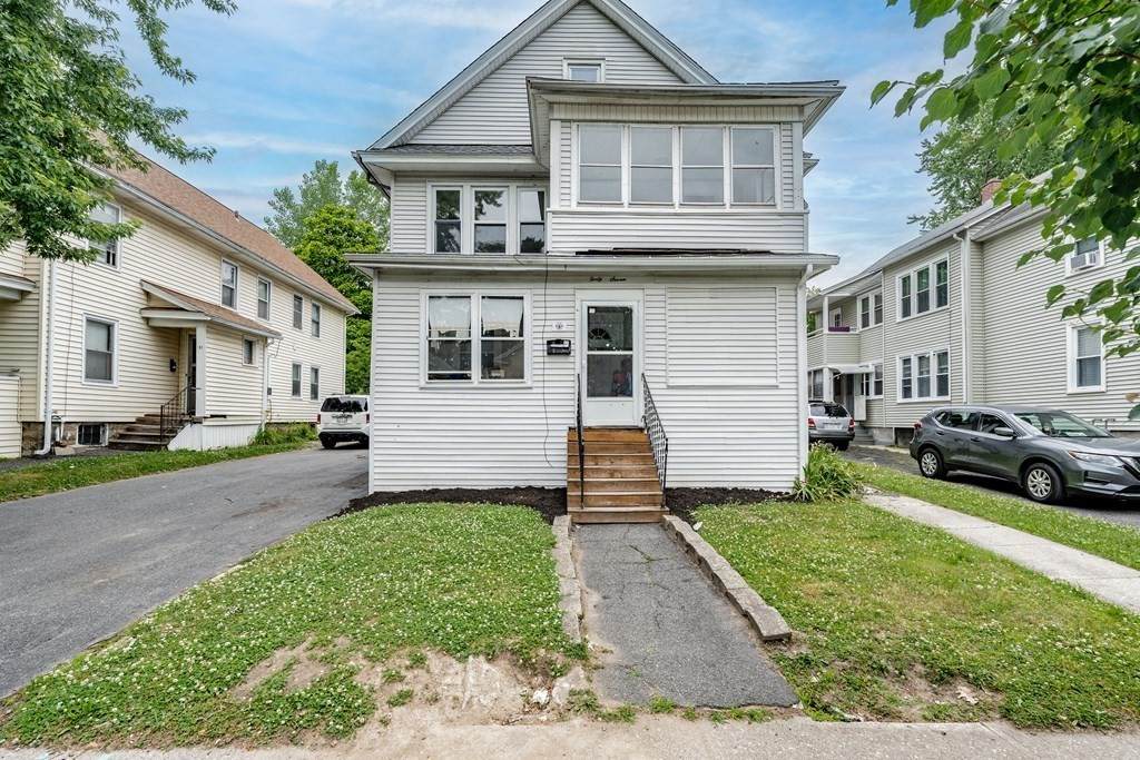 45-47 Narragansett St - Photo 1