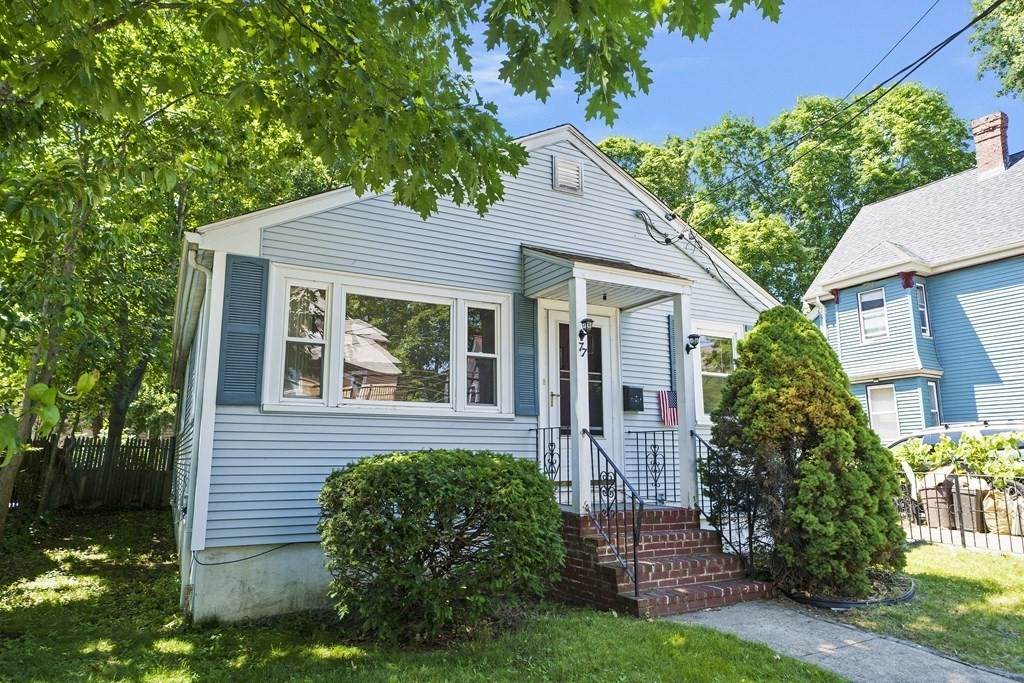 77 Clare Ave - Photo 1