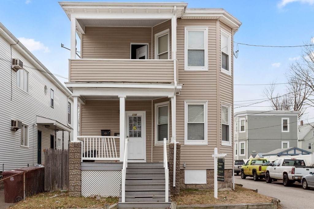 110 Malden Ave - Photo 1