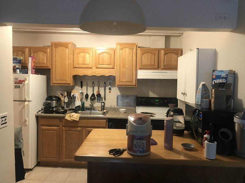 11 Commonwealth Ct - Photo 1