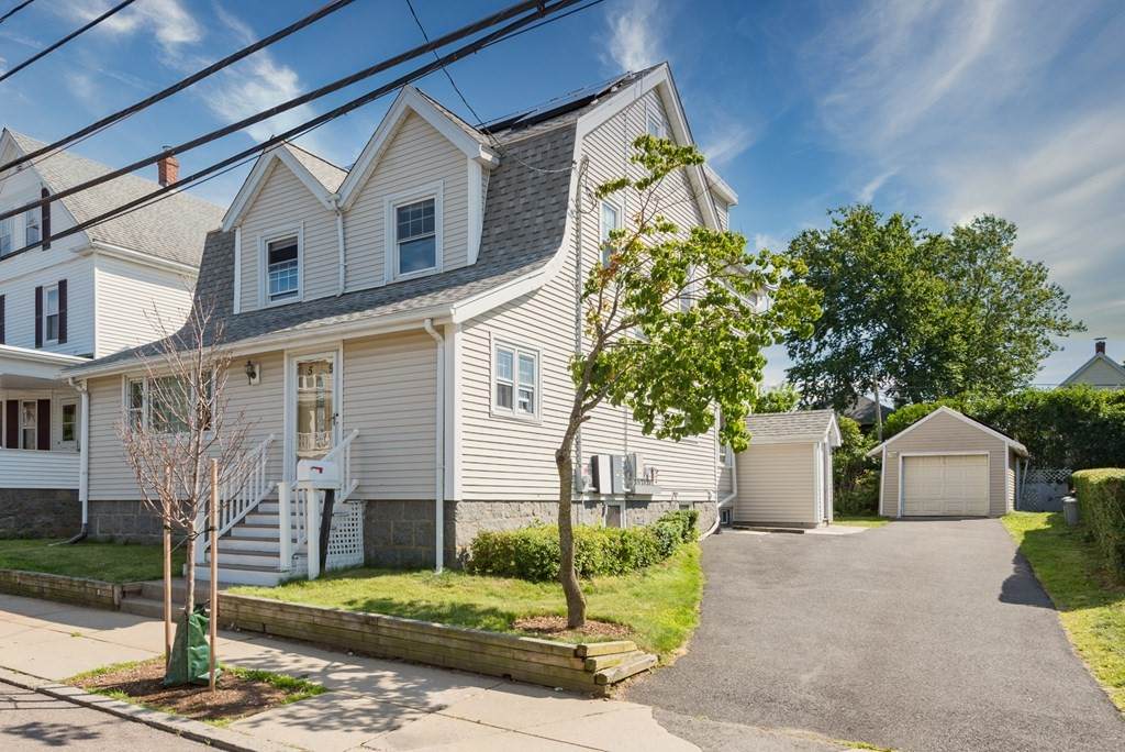 55 Metropolitan Ave - Photo 1