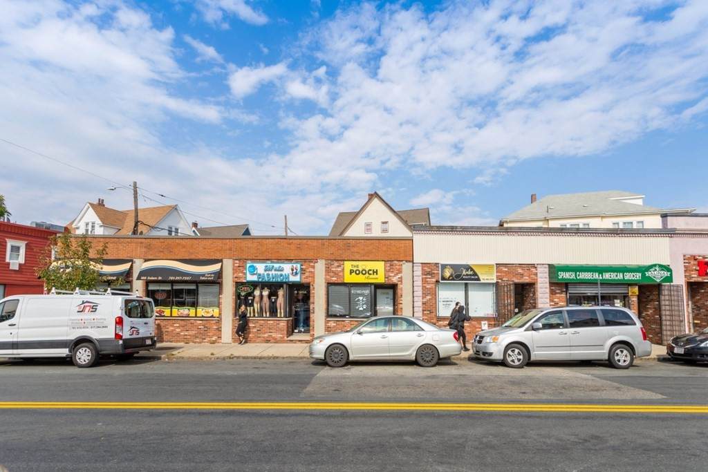 190A Salem Street - Photo 1