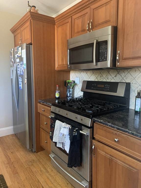 132 Arlington Steet - Photo 1