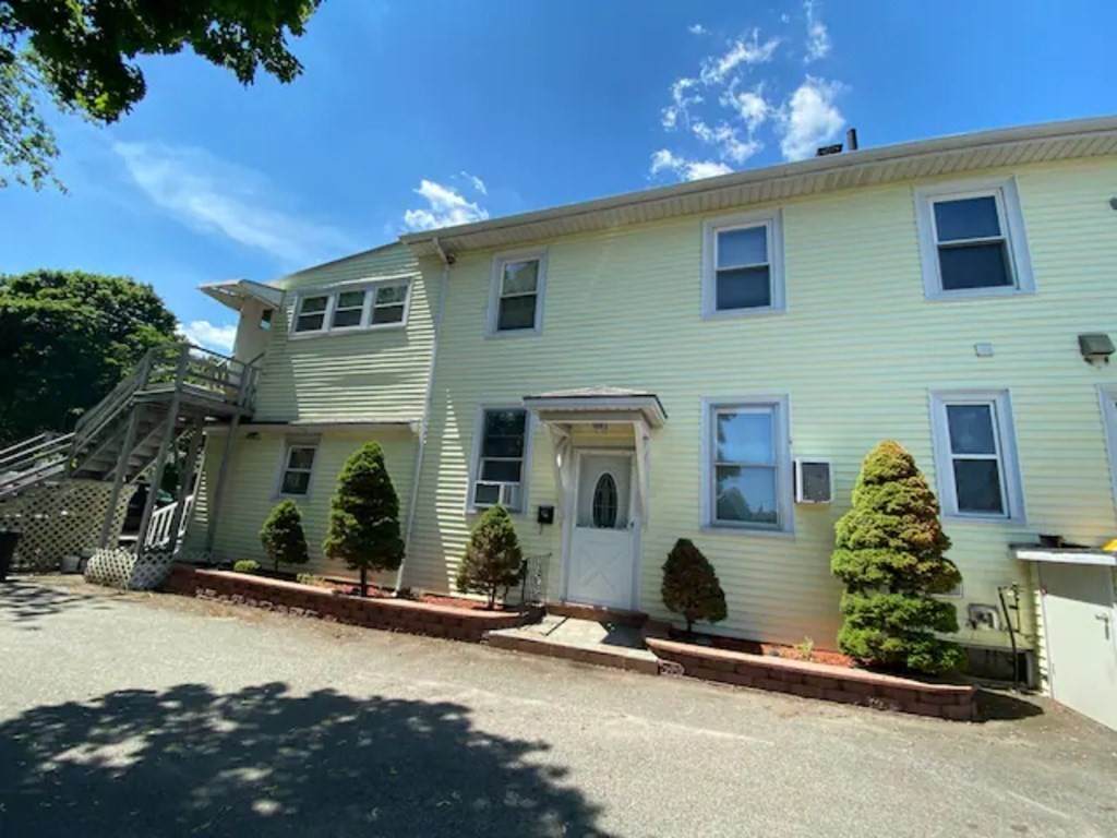 60 Water Street - Photo 1