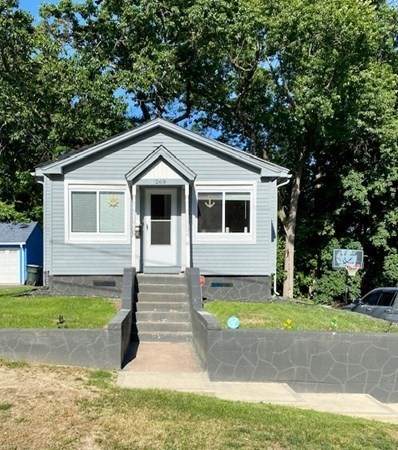 269 Denver St - Photo 1