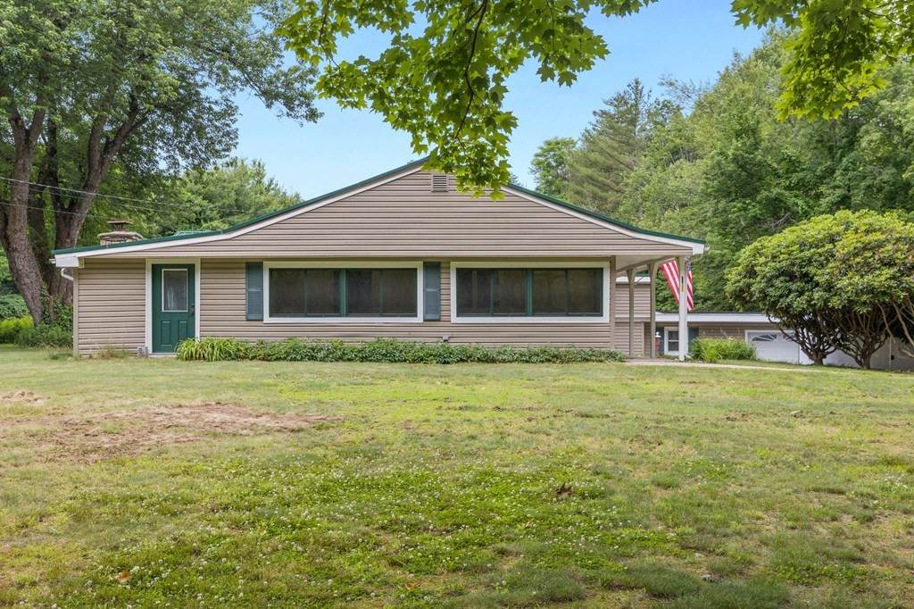 293 Moore St - Photo 1