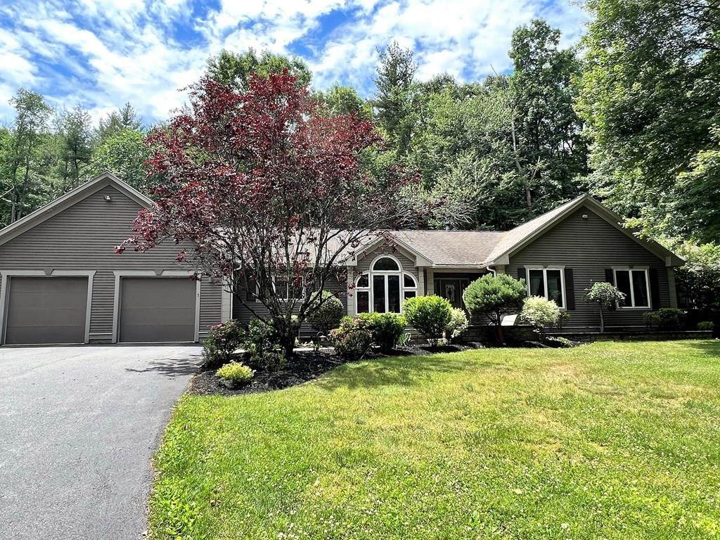 1 Bradford Dr - Photo 1
