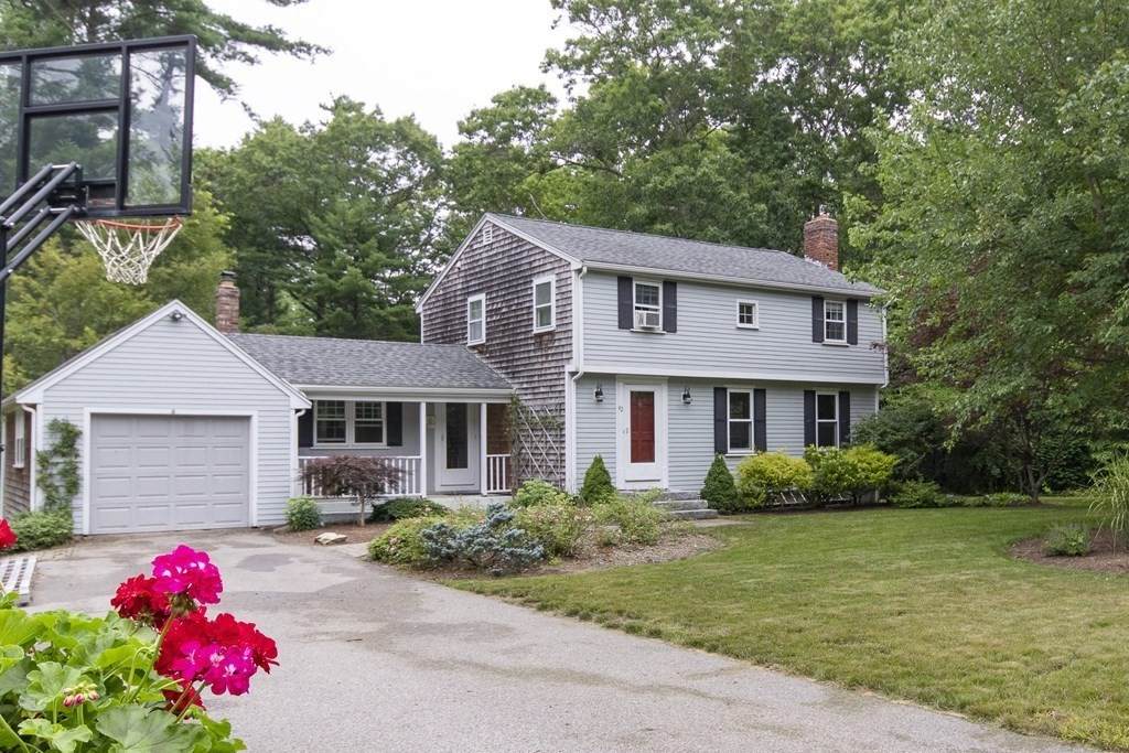 42 Wellington Ln - Photo 1
