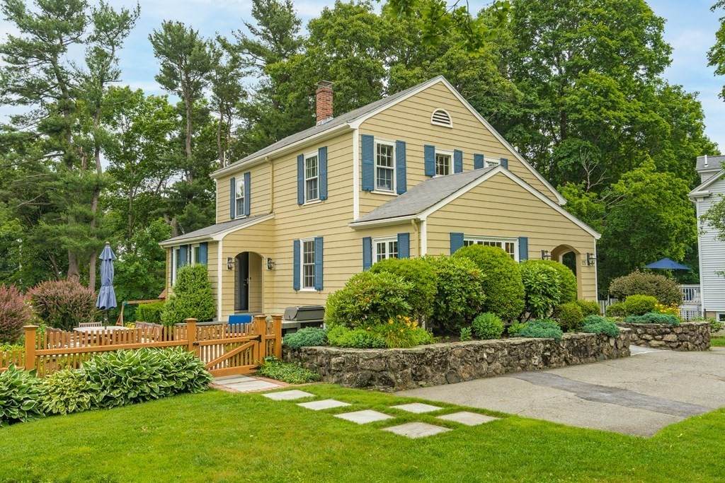 175 Walnut St - Photo 1