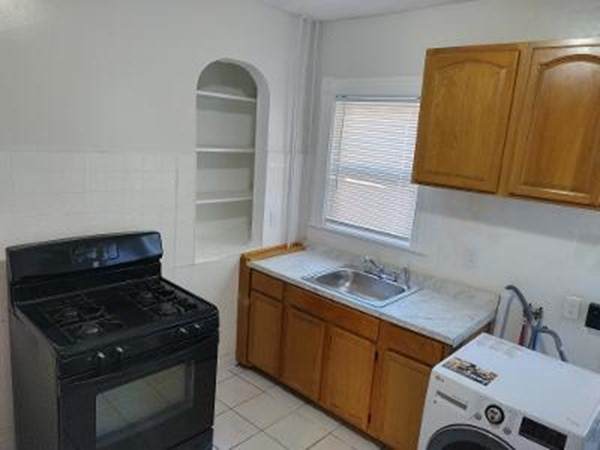 724 Morton - Photo 1