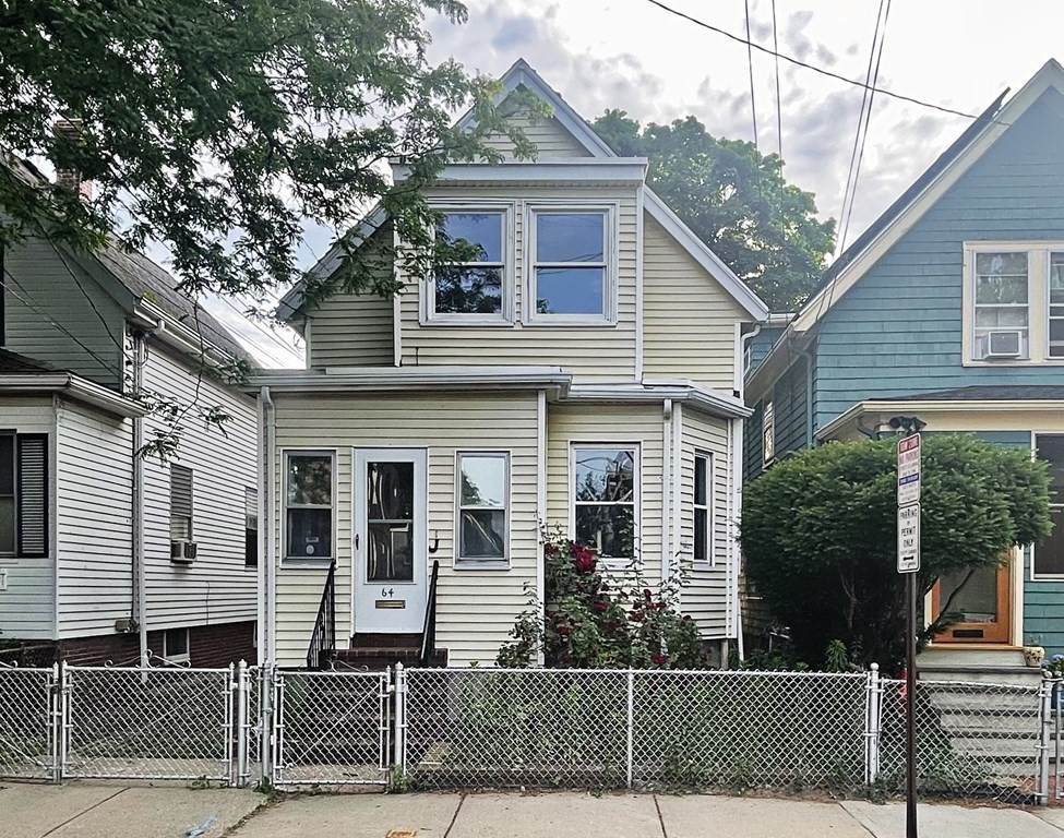 64 Jackson St - Photo 1
