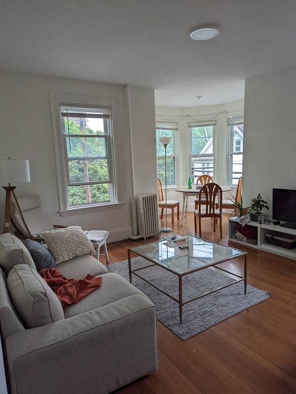 58 Walnut - Photo 1