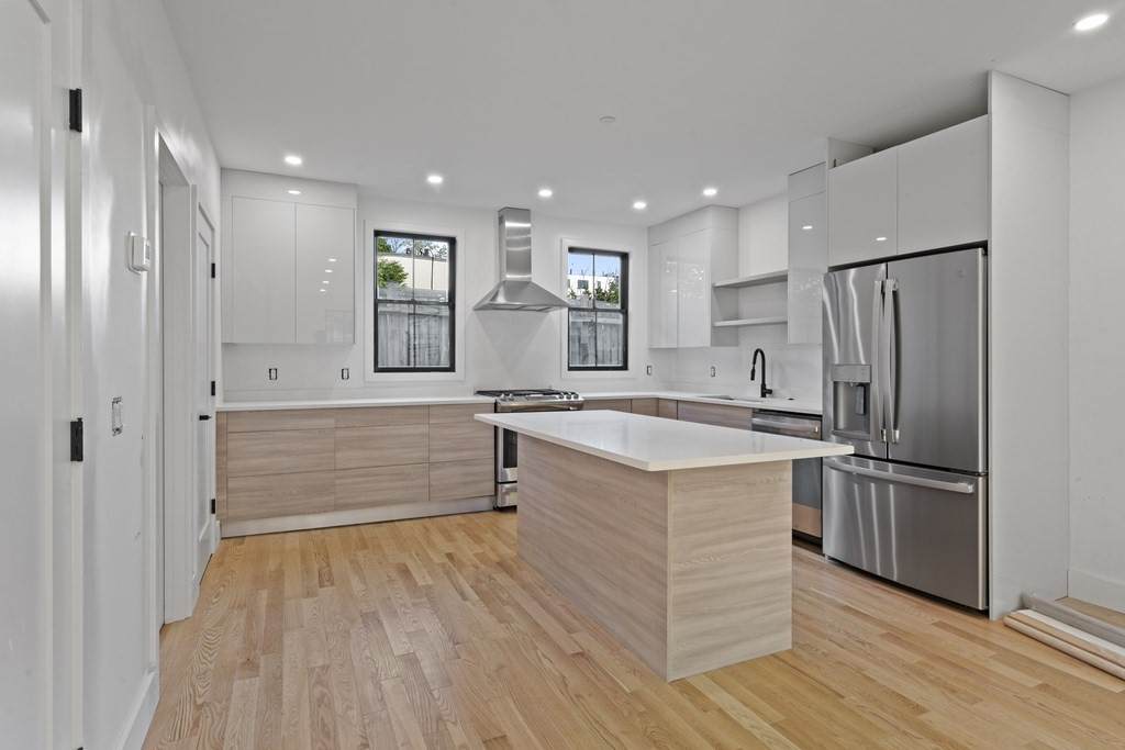 3 Pulaski Ave - Photo 1
