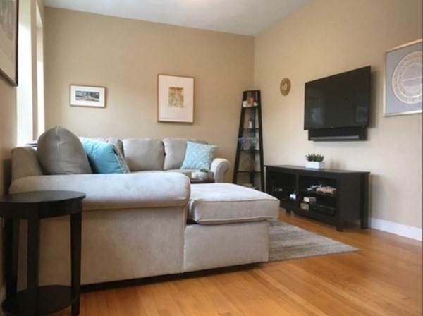 153 Chiswick - Photo 1
