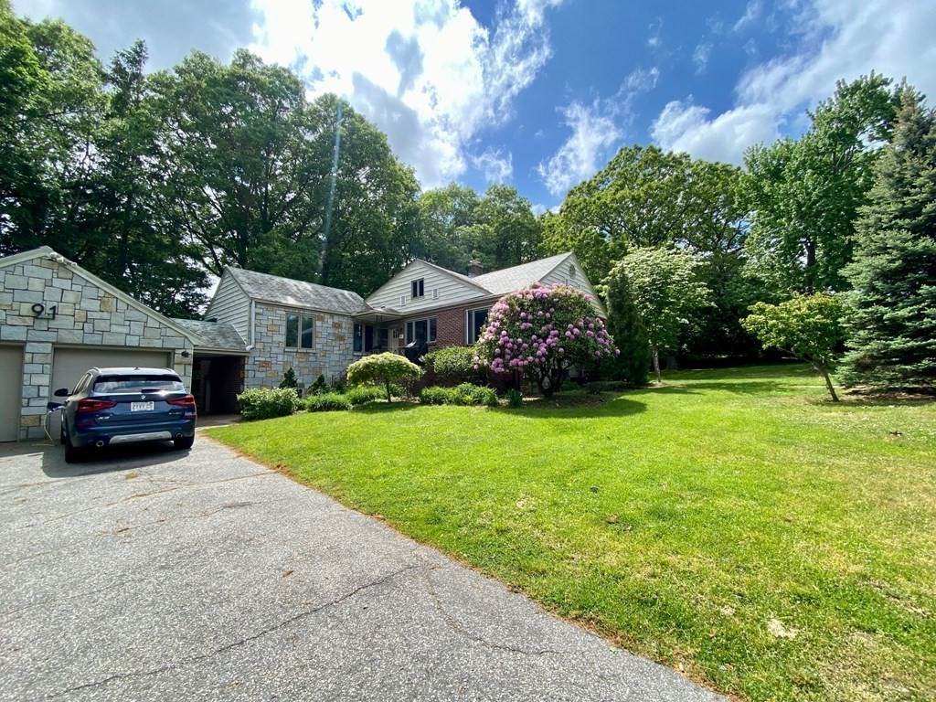 91 Beatrice Circle - Photo 1