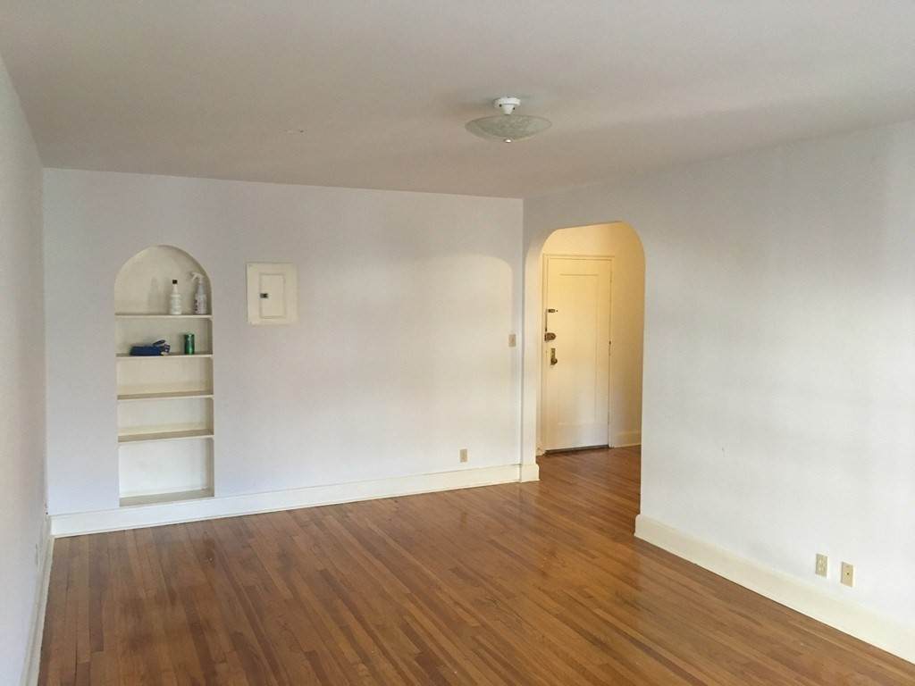 26 Concord Ave - Photo 1