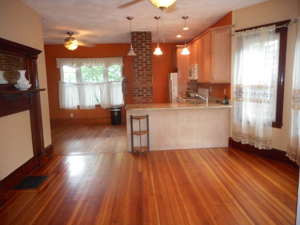 71 Draper St - Photo 1