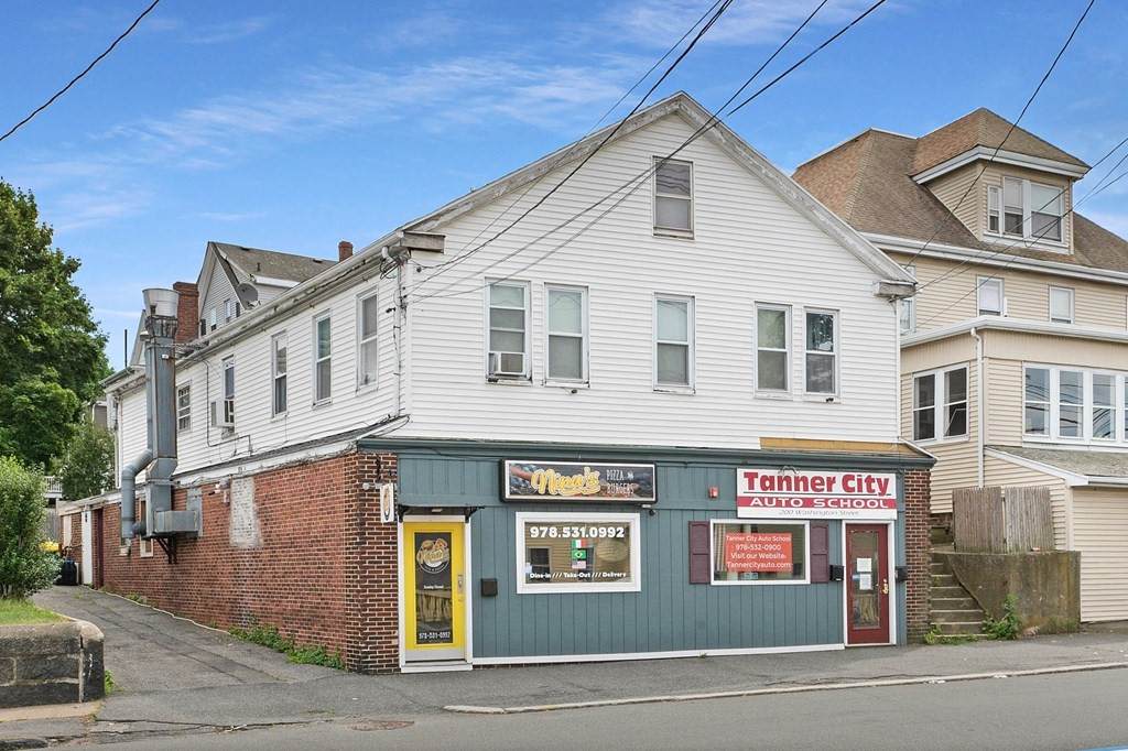 200 Washington St - Photo 1